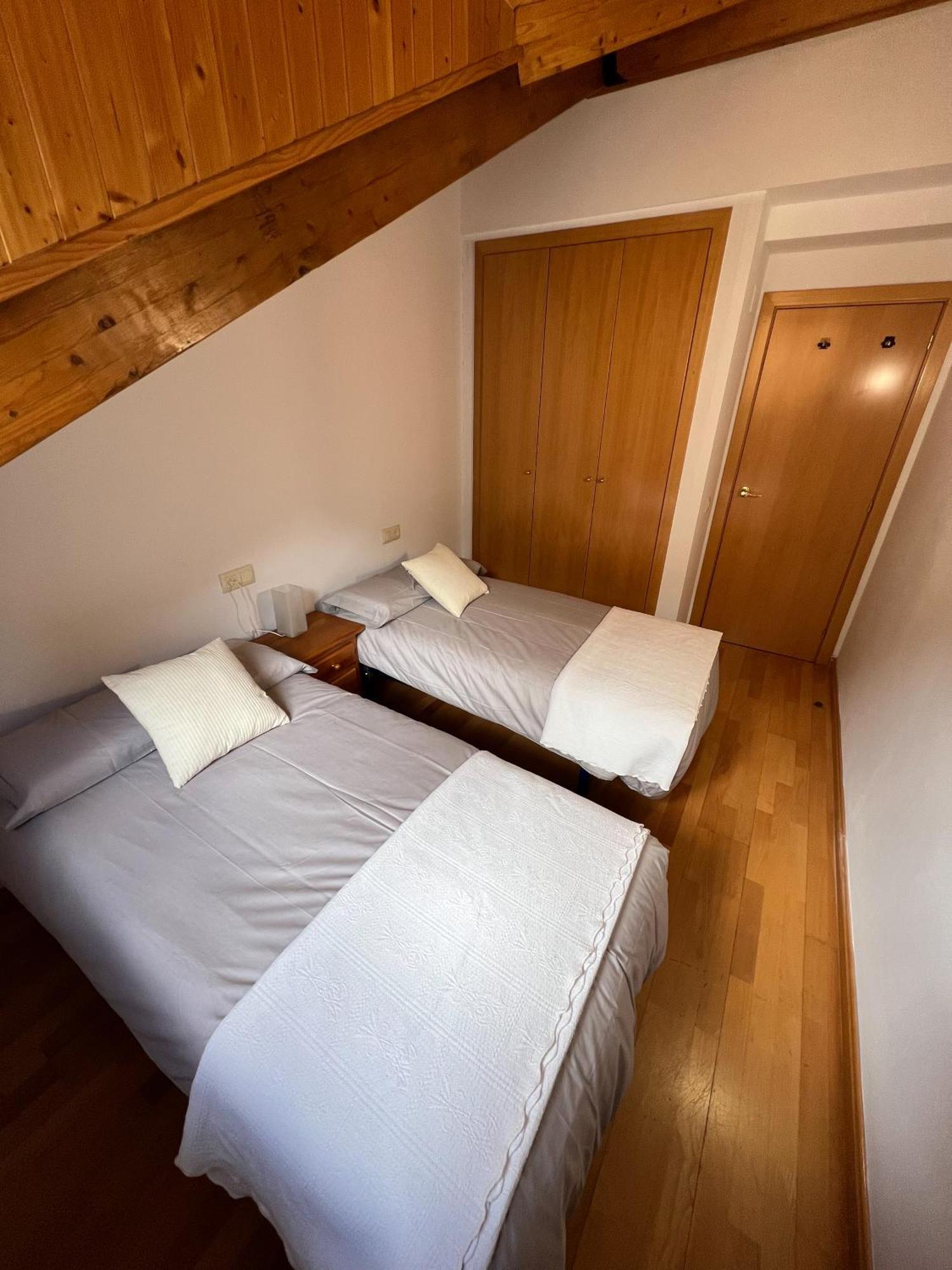 Casa La Muga Apartamento Benasque Exterior foto